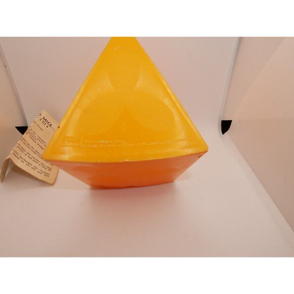 VTG 3 Blind Mice Game 1967 3 Mice 24 Chips Dice Instructions Cheese Container - Picture 6 of 7